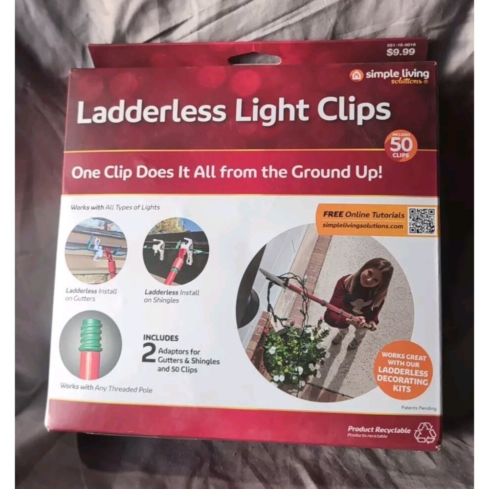 Simple Living Solutions Universal Light Clips, 2 adaptors and 50 clips